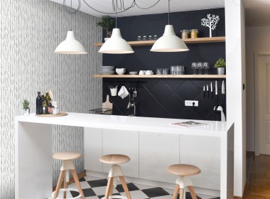 le-papier-de-sophie-ferjani-pour-graham-brown-dans-une-cuisine-moderne_5628237